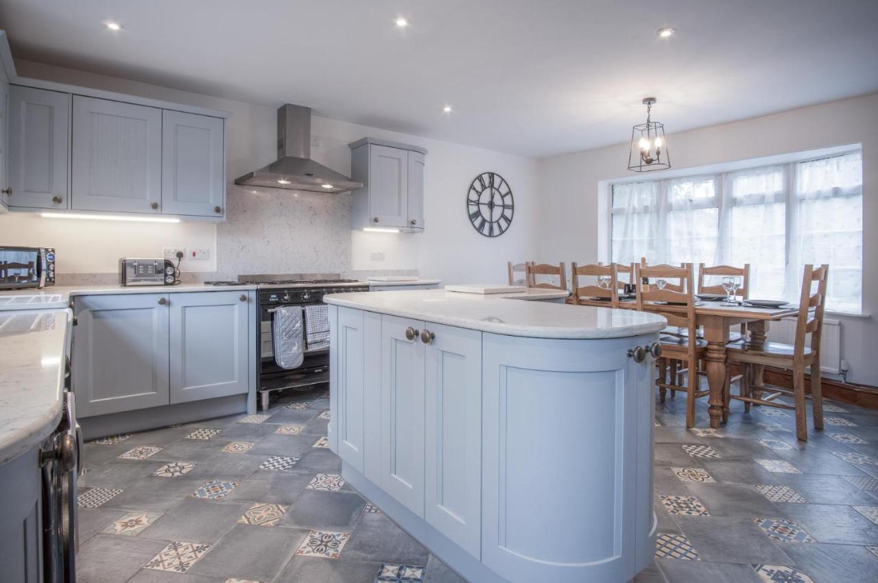 Pendeilo Villa - 5 Bedroom Holiday Home - Amroth Extérieur photo